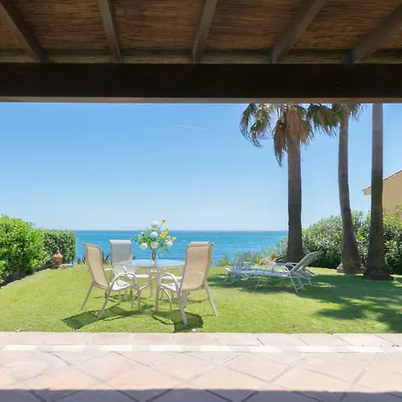 Urb Playa Azul 24 Holiday home *